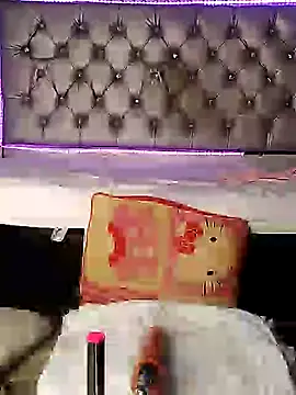 Snapshot of GinaKurt chatting on 12.09.24 GinaKurt online show from 12.09.24
