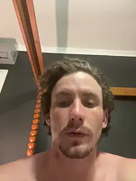 Snapshot of bradleyjamesmc chatting on 01.20.25 bradleyjamesmc online show from 01.20.25