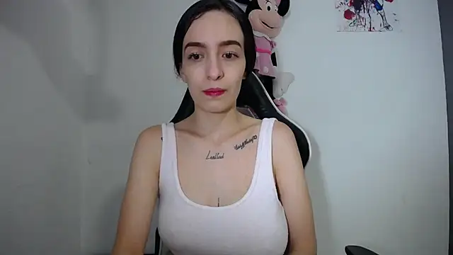 Snapshot of bulma_milk chatting on 10.01.25 bulma milk online show from 10.01.25