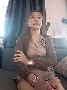 Baby-sexysweet69 online show from 10.18.25