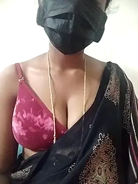 Snapshot of Jyotilakshmi chatting on 04.19.26 Jyotilakshmi online show from 04.19.26