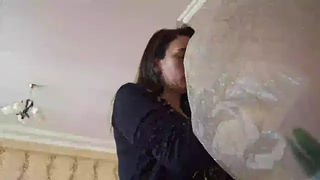 AlejandraDelaney online show from 02.04.25