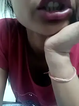 Snapshot of Rajni-Mehra chatting on 02.10.25 Rajni-Mehra online show from 02.10.25