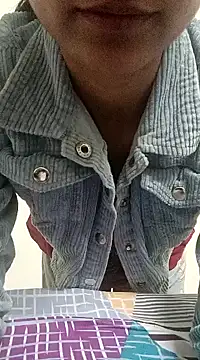 Snapshot of Rajni-Mehra chatting on 02.13.25 Rajni-Mehra online show from 02.13.25