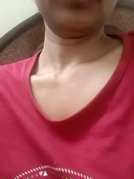 Snapshot of Rajni-Mehra chatting on 02.13.25 Rajni-Mehra online show from 02.13.25