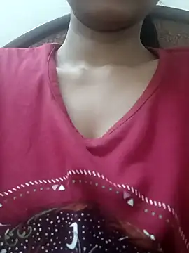 Snapshot of Rajni-Mehra chatting on 02.17.25 Rajni-Mehra online show from 02.17.25