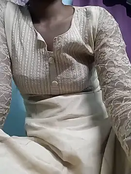 Snapshot of Rajni-Mehra chatting on 02.18.25 Rajni-Mehra online show from 02.18.25