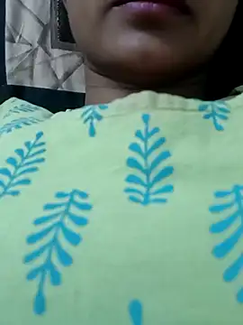 Snapshot of Rajni-Mehra chatting on 02.19.25 Rajni-Mehra online show from 02.19.25