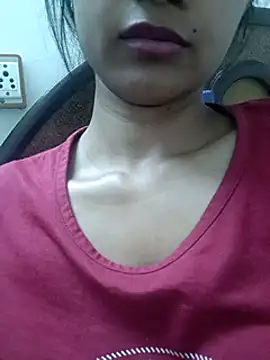 Snapshot of Rajni-Mehra chatting on 02.22.25 Rajni-Mehra online show from 02.22.25