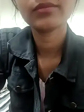 Snapshot of Rajni-Mehra chatting on 02.23.25 Rajni-Mehra online show from 02.23.25