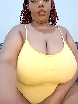 Snapshot of juicygoddess2 chatting on 01.27.25 juicygoddess2 online show from 01.27.25