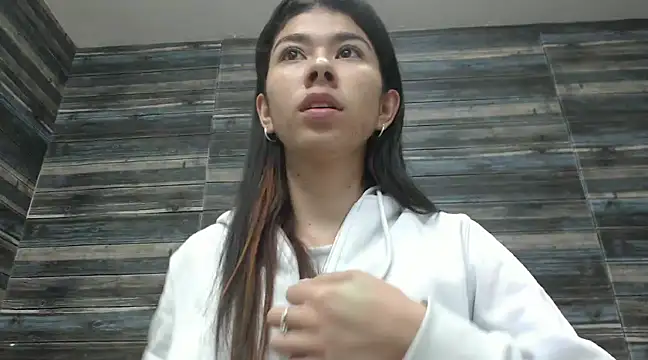 nahomibecker online show from 02.10.25