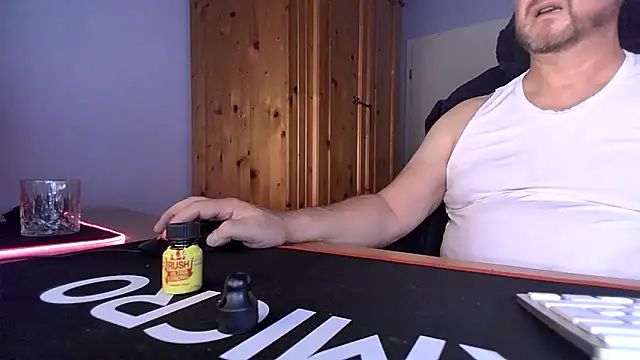 Tom PP cgn online show from 10.13.25