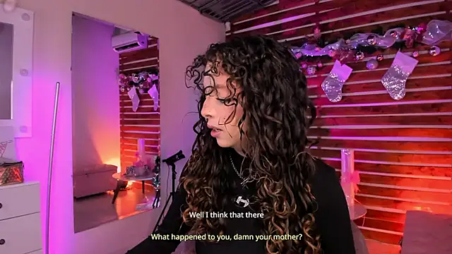 Sapphire Venuss online show from 12.16.25