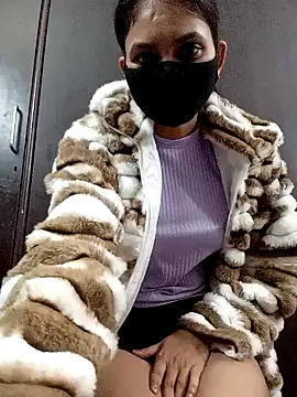 SHALU-KUMARI online show from 12.13.24