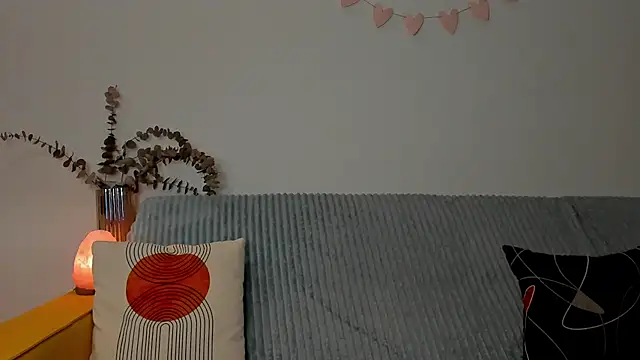 Snapshot of erika_hoiree chatting on 11.08.25 erika hoiree online show from 11.08.25