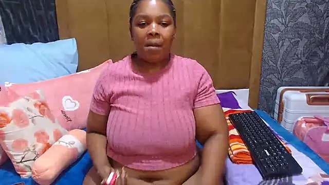 BigbootyNickyx online show from 04.12.26