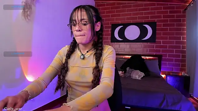 Snapshot of Scarlett_Vela13 chatting on 05.15.26 Scarlett Vela13 online show from 05.15.26