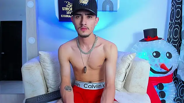 Snapshot of PhilipRich chatting on 12.11.24 PhilipRich online show from 12.11.24