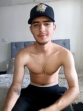 Snapshot of PhilipRich chatting on 09.13.25 PhilipRich online show from 09.13.25