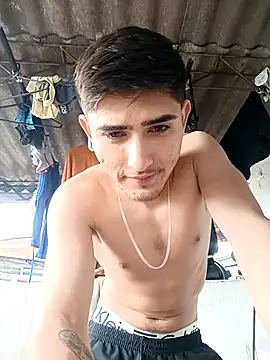 Snapshot of PhilipRich chatting on 11.04.25 PhilipRich online show from 11.04.25