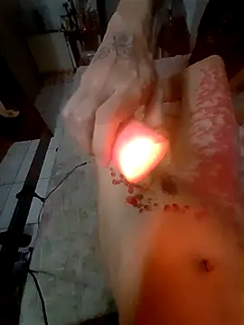 Snapshot of Sw_Mahnenwolf chatting on 09.29.25 Sw Mahnenwolf online show from 09.29.25