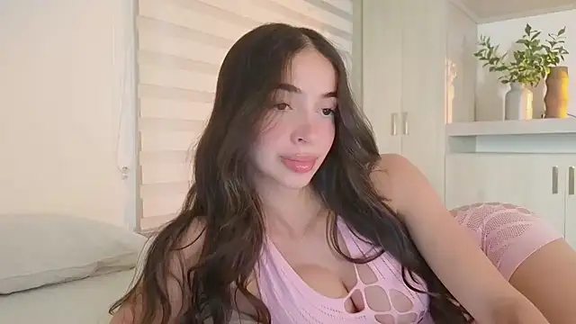 Snapshot of Siny_Moore chatting on 01.27.25 Siny Moore online show from 01.27.25