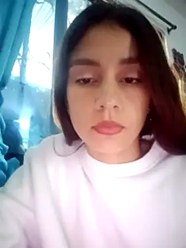 Snapshot of Luci_And_Sofi chatting on 10.27.25 Luci And Sofi online show from 10.27.25