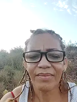 Snapshot of PervertedMature chatting on 02.04.25 PervertedMature online show from 02.04.25