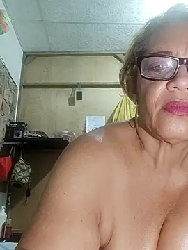 Snapshot of PervertedMature chatting on 02.13.25 PervertedMature online show from 02.13.25