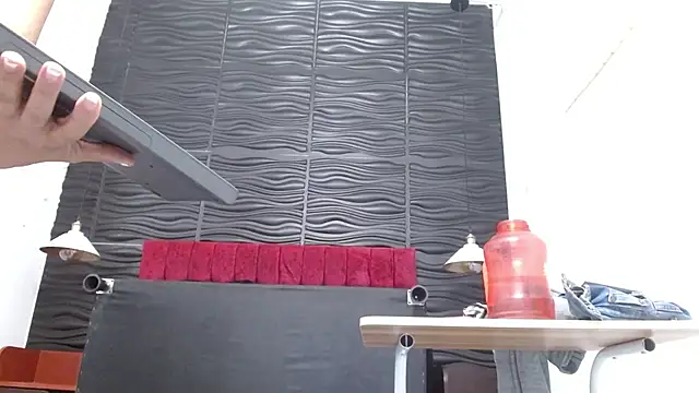 Snapshot of PervertedMature chatting on 02.25.25 PervertedMature online show from 02.25.25