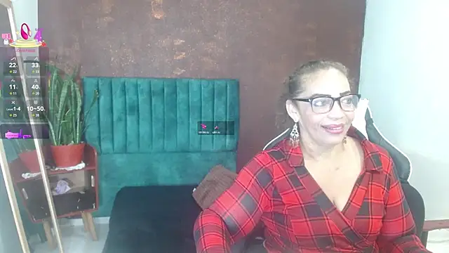 Snapshot of PervertedMature chatting on 09.14.25 PervertedMature online show from 09.14.25