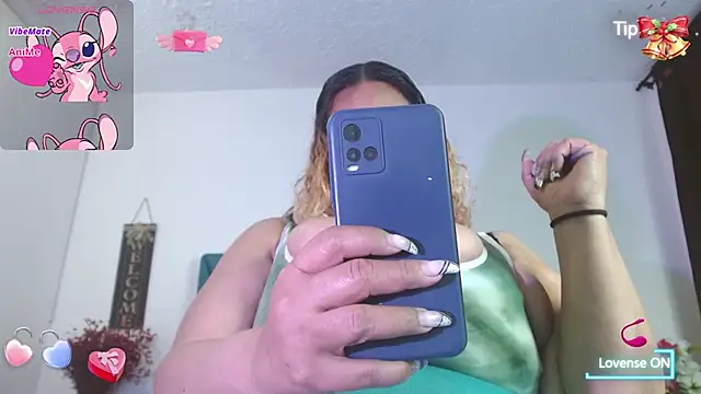 Dubraska1 online show from 10.16.25