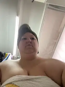 Chloee ep online show from 04.10.26