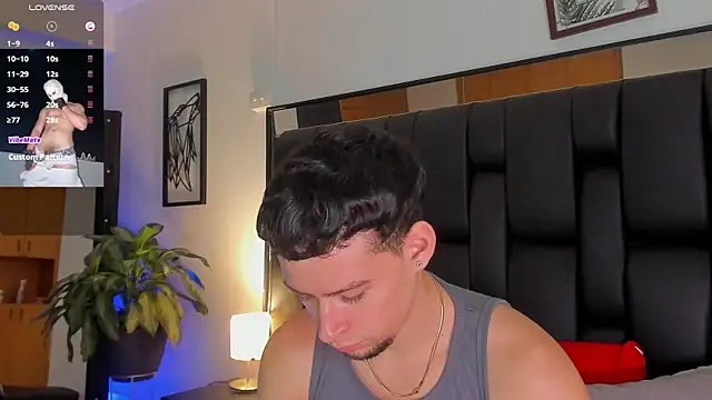 JadeSmiith  online show from 10.02.25