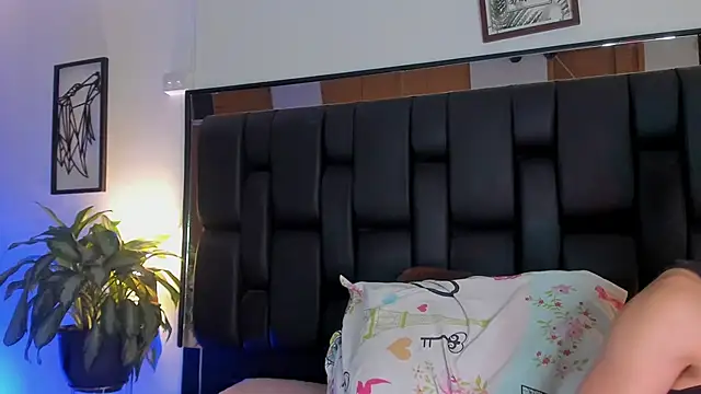 JadeSmiith  online show from 11.27.25