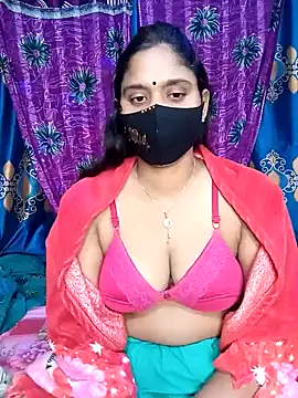 Hot Maleka online show from 01.29.25