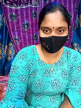 Hot Maleka online show from 02.04.25