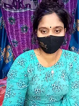 Hot Maleka online show from 02.05.25