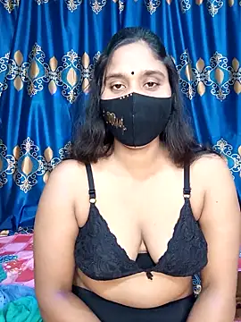 Hot Maleka online show from 02.06.25