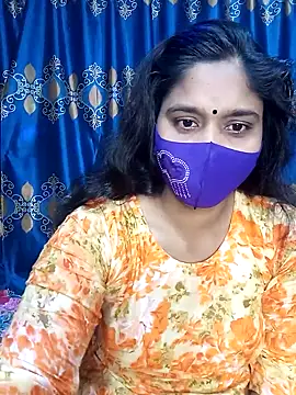 Hot Maleka online show from 02.16.25