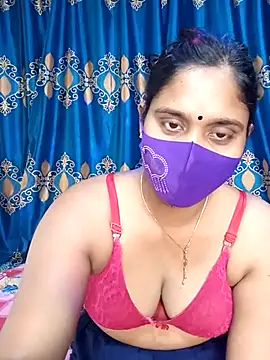 Hot Maleka online show from 02.22.25