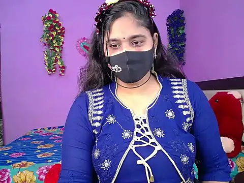 Hot Maleka online show from 01.18.26