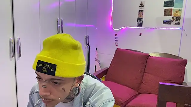 Seebohm1111 online show from 11.02.25