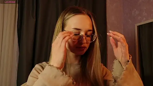 Tiffanyhunt online show from 04.05.26