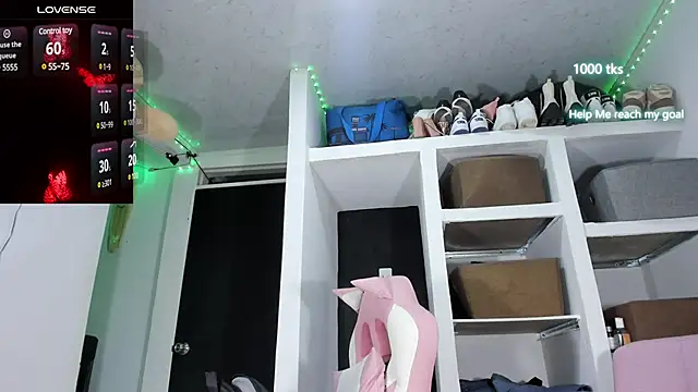 Snapshot of emily_palmeer chatting on 01.26.25 emily palmeer online show from 01.26.25