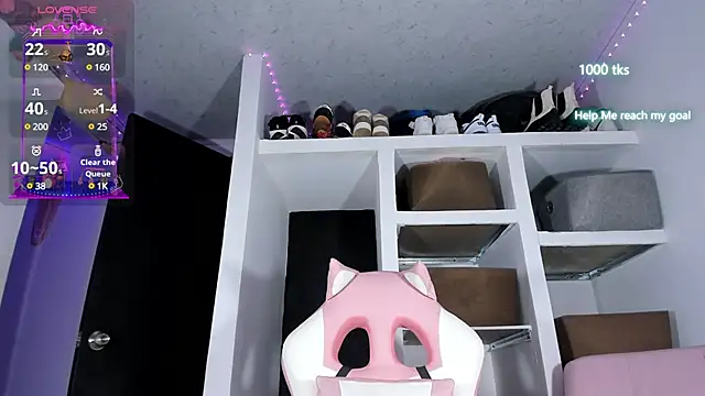 Snapshot of emily_palmeer chatting on 02.27.25 emily palmeer online show from 02.27.25