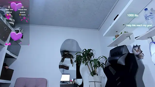 Snapshot of emily_palmeer chatting on 10.06.25 emily palmeer online show from 10.06.25