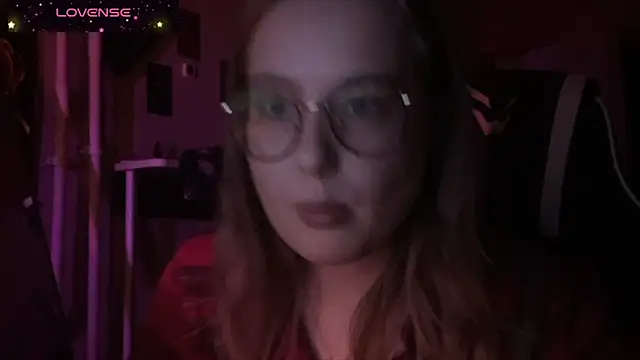 JacyWinslat online show from 11.12.25