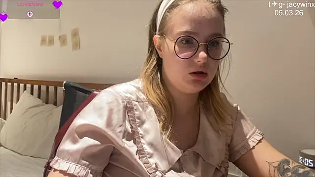 JacyWinslat online show from 03.05.26